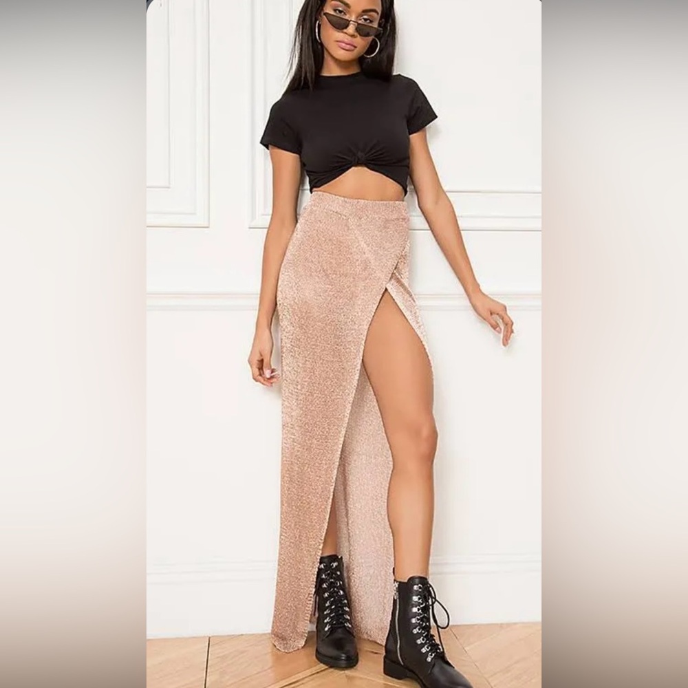 Super down metallic knitted  rose gold Maxi skirt - Picture 8 of 8
